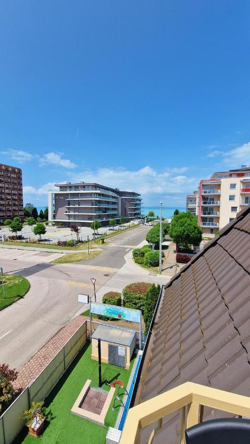 Napsugar Apartmanhaz Siófok Exterior foto